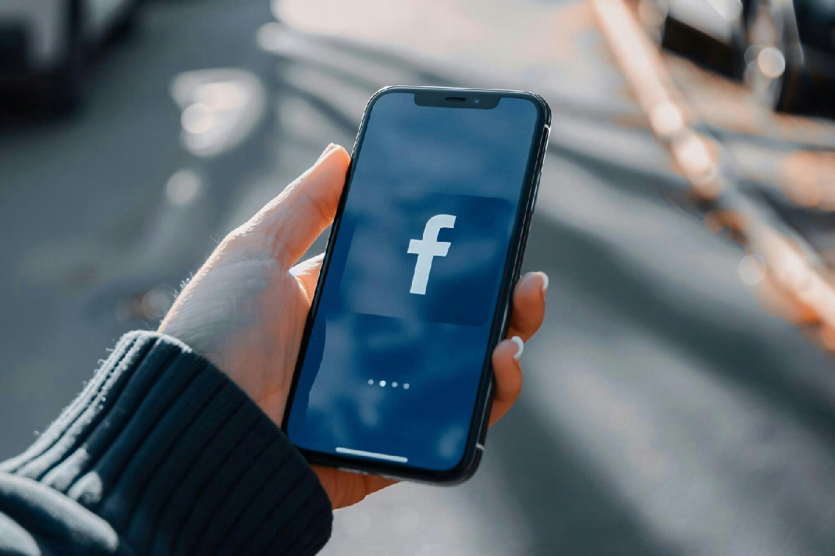 Facebook lancia un aggiornamento con nuove funzionalità che migliorano l’esperienza sull’app