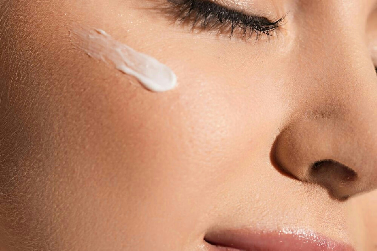 Rigenerazione della pelle a gennaio: strategie efficaci per un viso luminoso dopo le feste