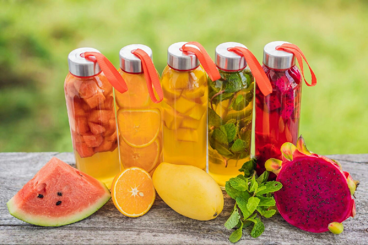 Succhi multivitaminici analizzati: residui chimici e vitamine fuori controllo in quasi tutti i marchi